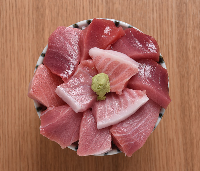 本まぐろトロ丼